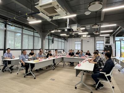 助力行業(yè)數(shù)字化轉(zhuǎn)型 泉州裝備協(xié)會組織走進廈門開展標(biāo)桿商學(xué)之旅