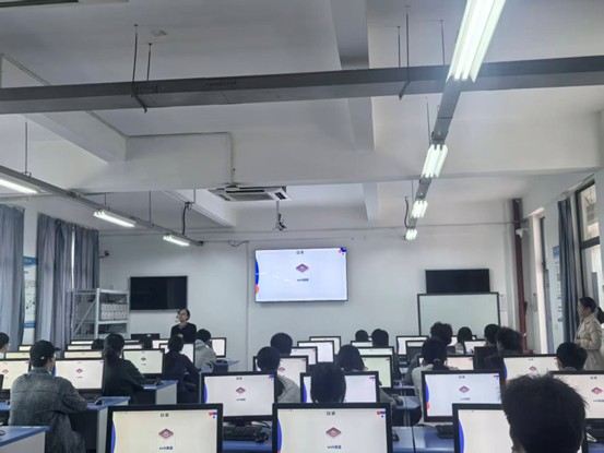 廈門華廈學院成功舉辦藍橋杯全國大學生軟件和信息技術大賽校選賽宣講會